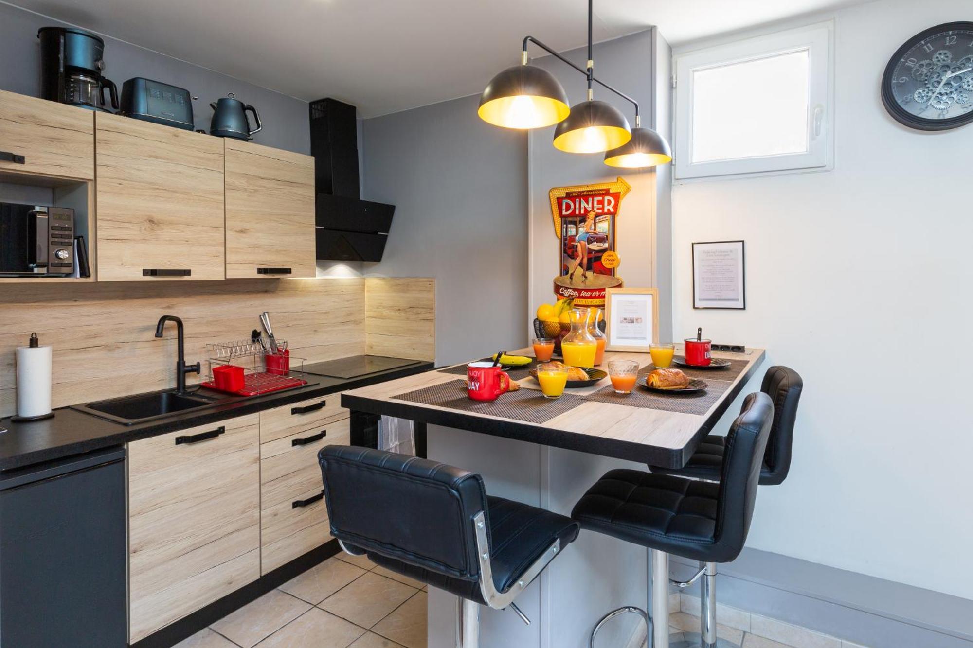 Apartament Centre Historique - Free Parking - Self Checkin - Wifi - Industriel - SleepntripBéziers Zewnętrze zdjęcie